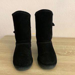 Black Uggs